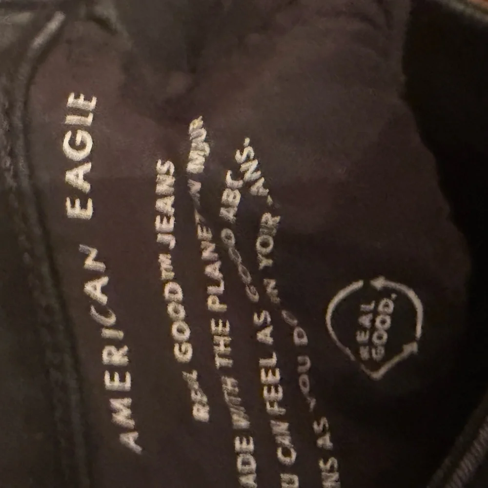 American Eagle‎ Black Distressed Next Level Stretch Skinny Jeans 4 (girls Sz 14)